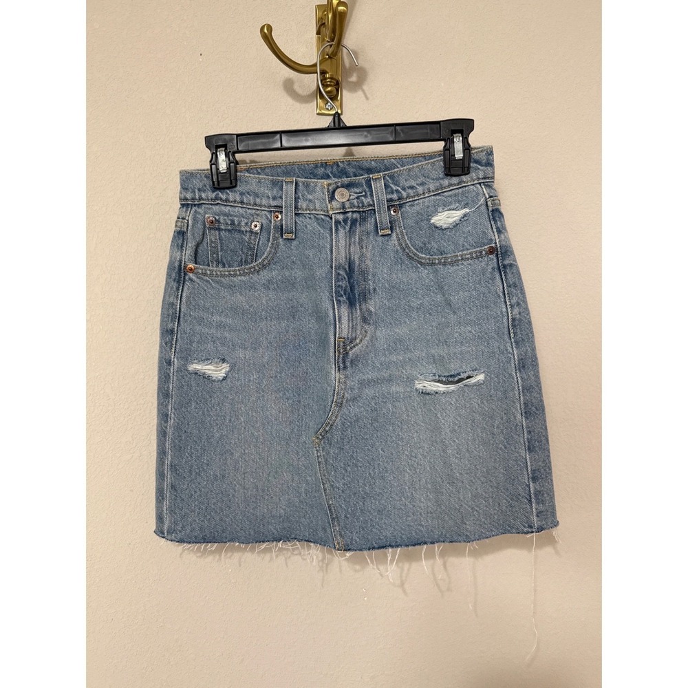 Levis Denim Mini Skirt Womens 25 Light Wash Distressed Raw Hem High Rise